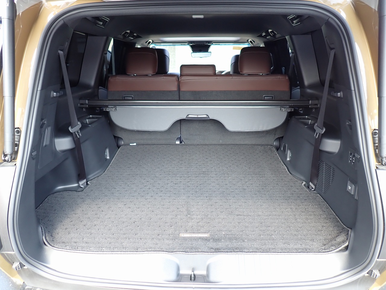 TOYOTA Land Cruiser 250