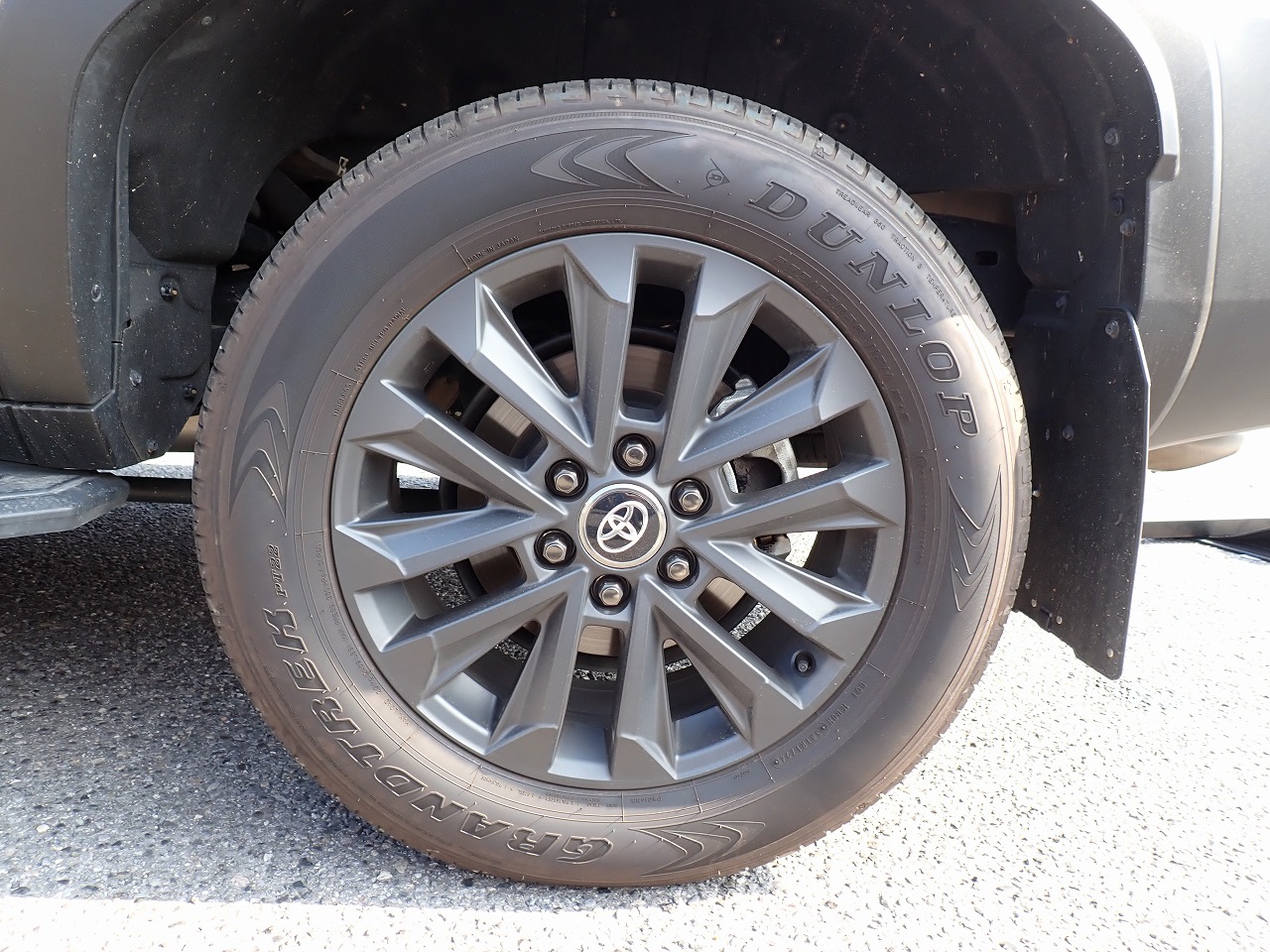 TOYOTA Land Cruiser 250