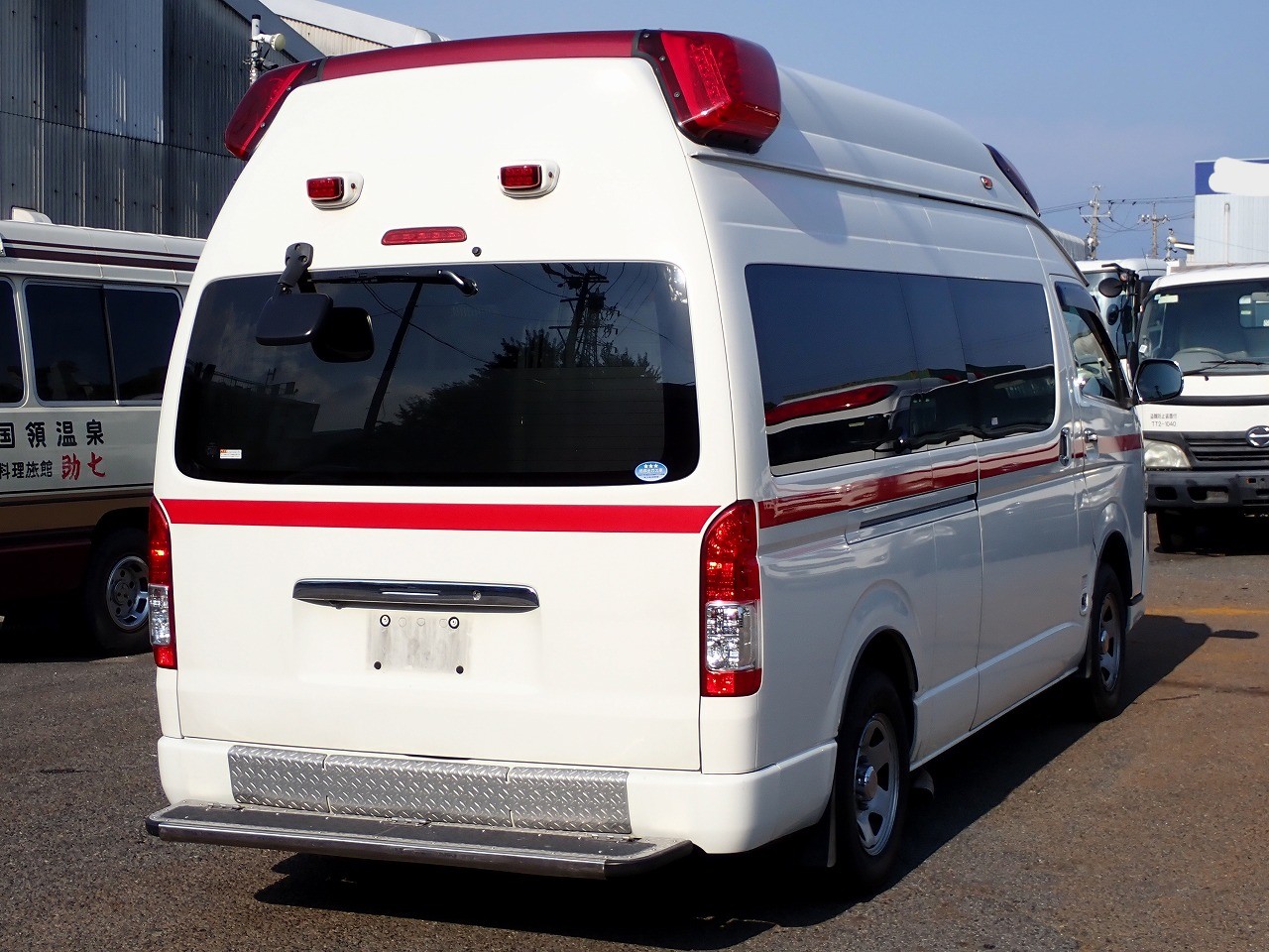 TOYOTA Regius Ace 