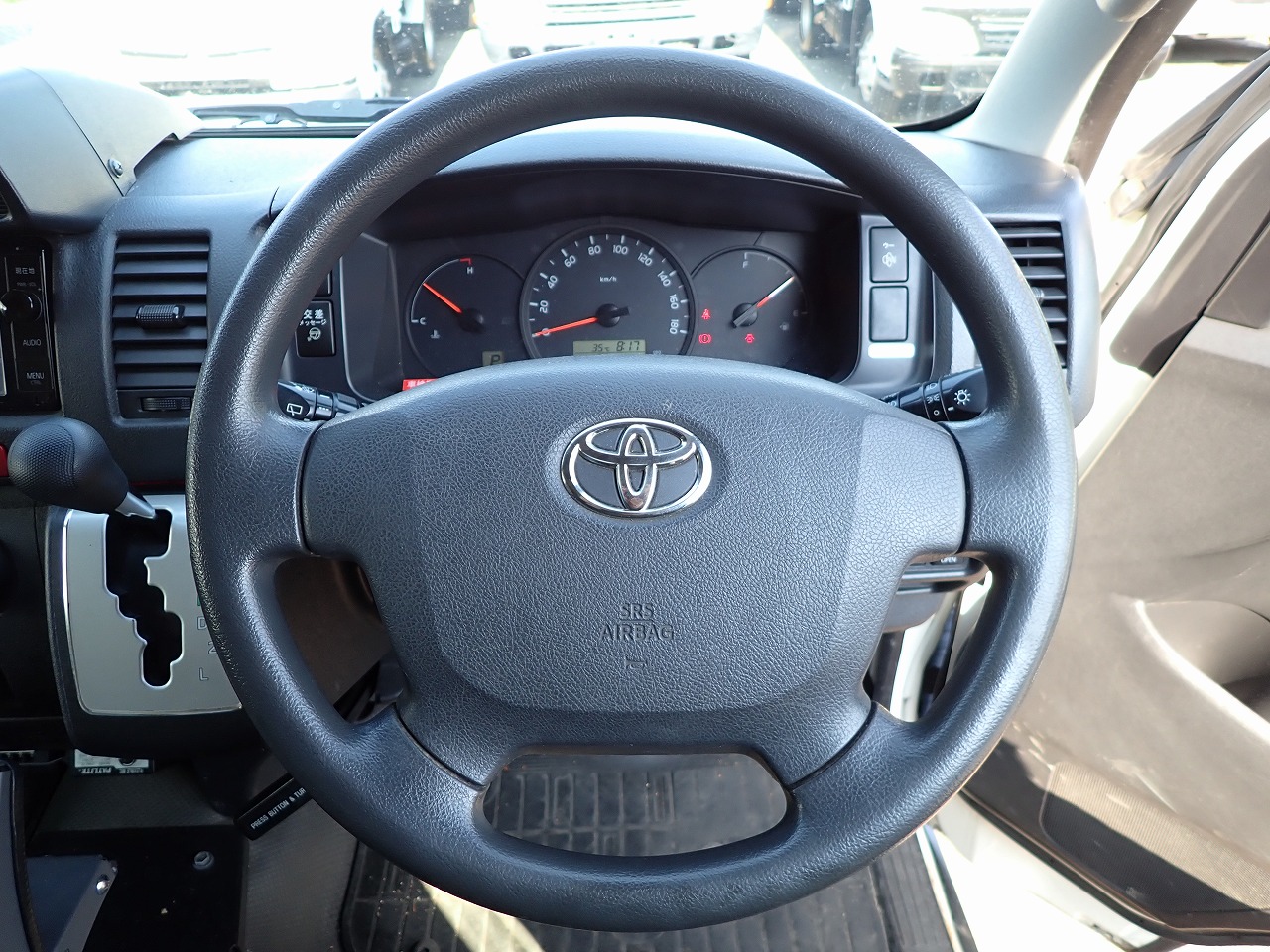 TOYOTA Regius Ace 
