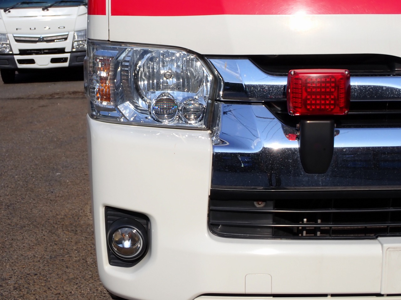 TOYOTA Regius Ace 
