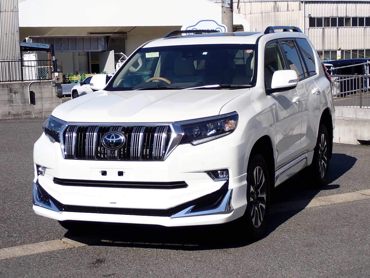 TOYOTA Land Cruiser Prado