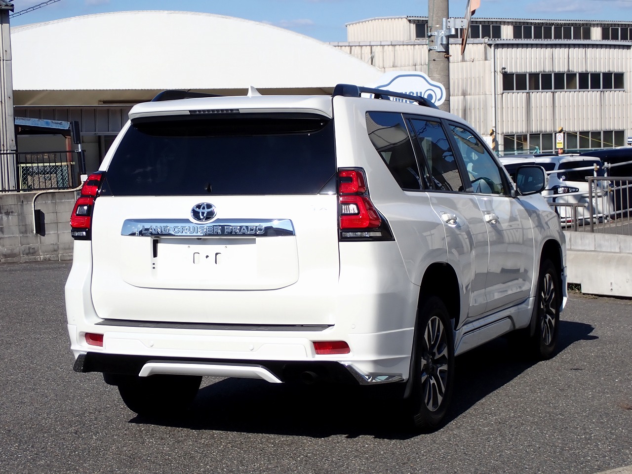 TOYOTA Land Cruiser Prado