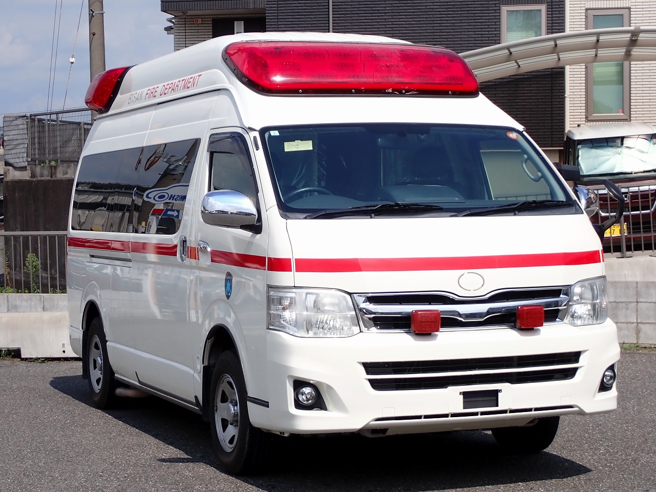 TOYOTA Regius Ace 