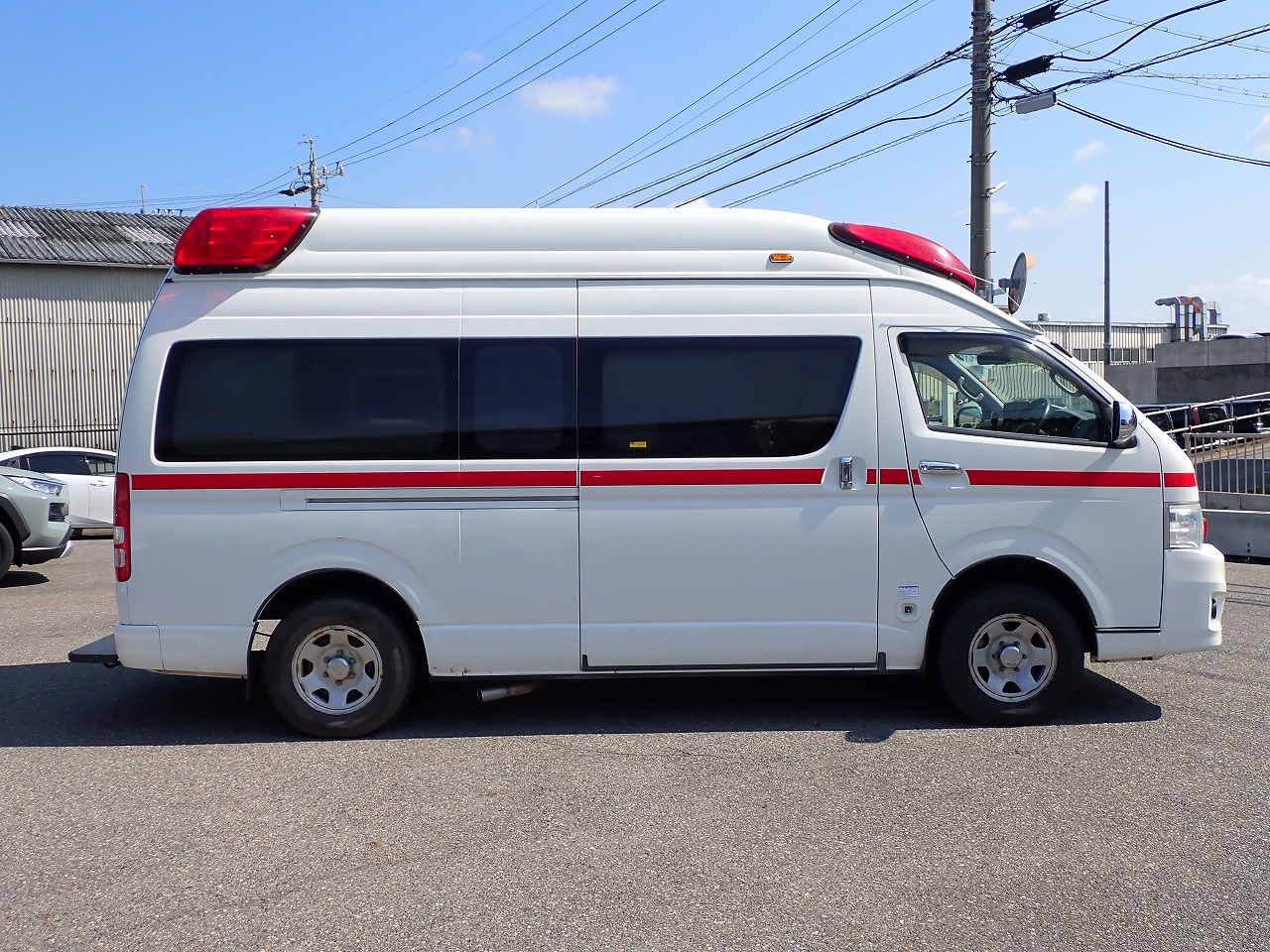 TOYOTA Regius Ace 