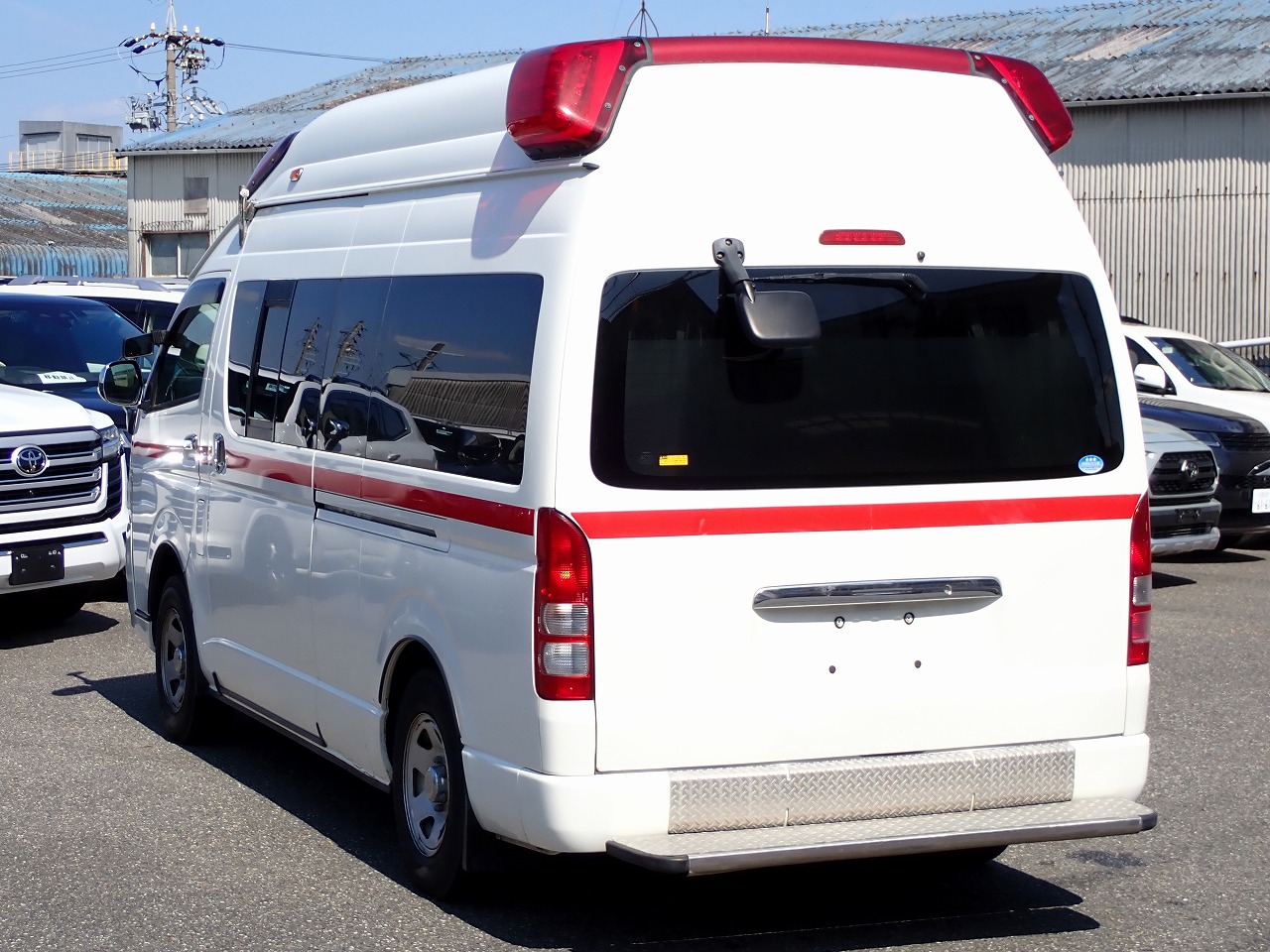 TOYOTA Regius Ace 