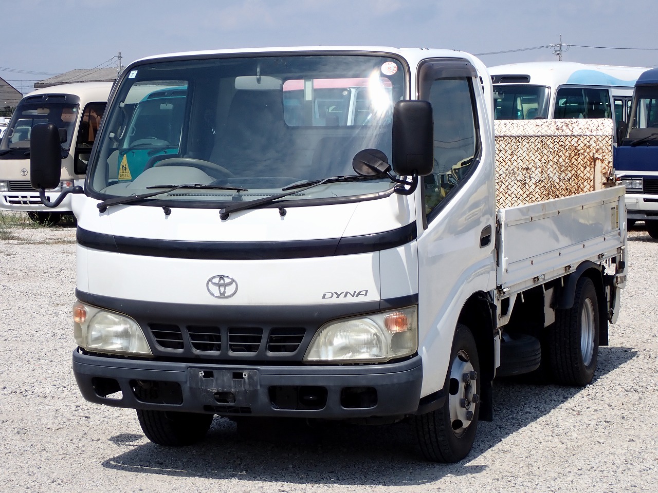 TOYOTA Dyna Truck
