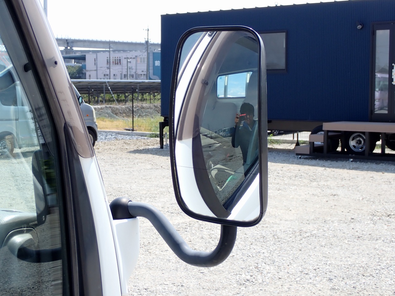 TOYOTA Dyna Truck