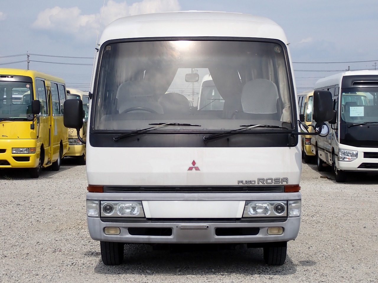 MITSUBISHI Rosa