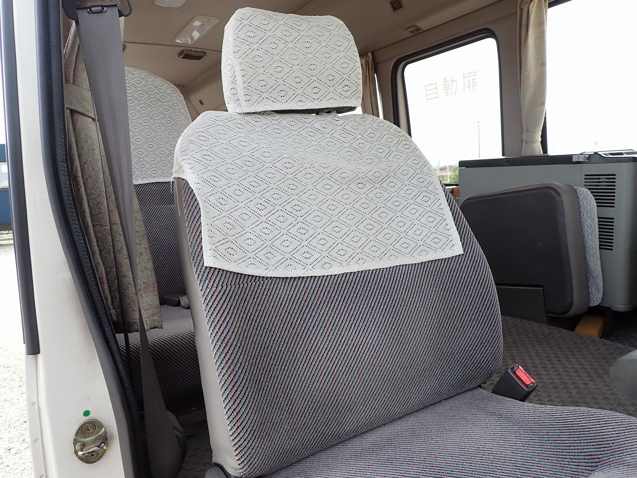 MITSUBISHI Rosa