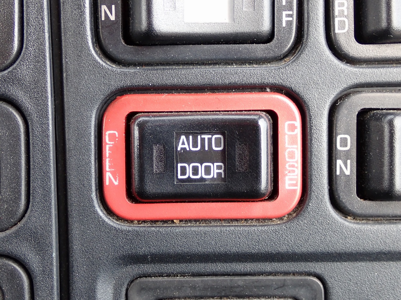 MITSUBISHI Rosa