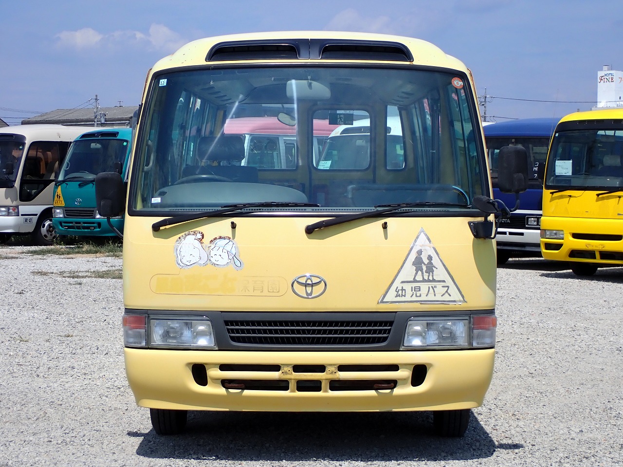 TOYOTA Coaster