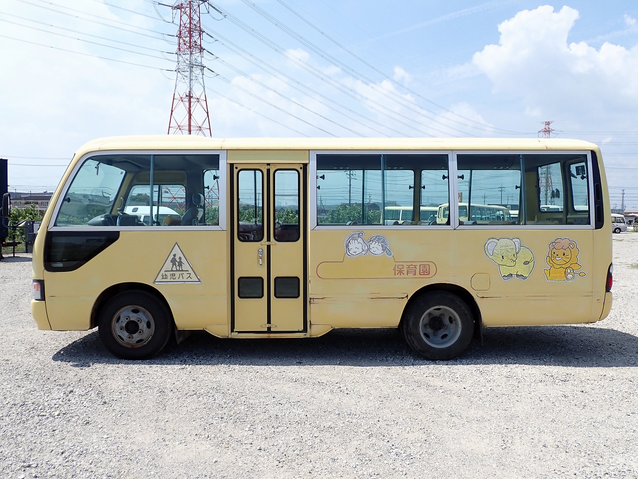 TOYOTA Coaster
