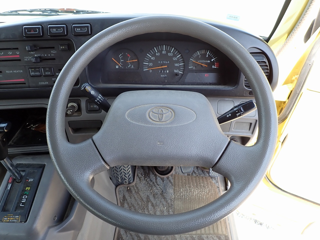 TOYOTA Coaster