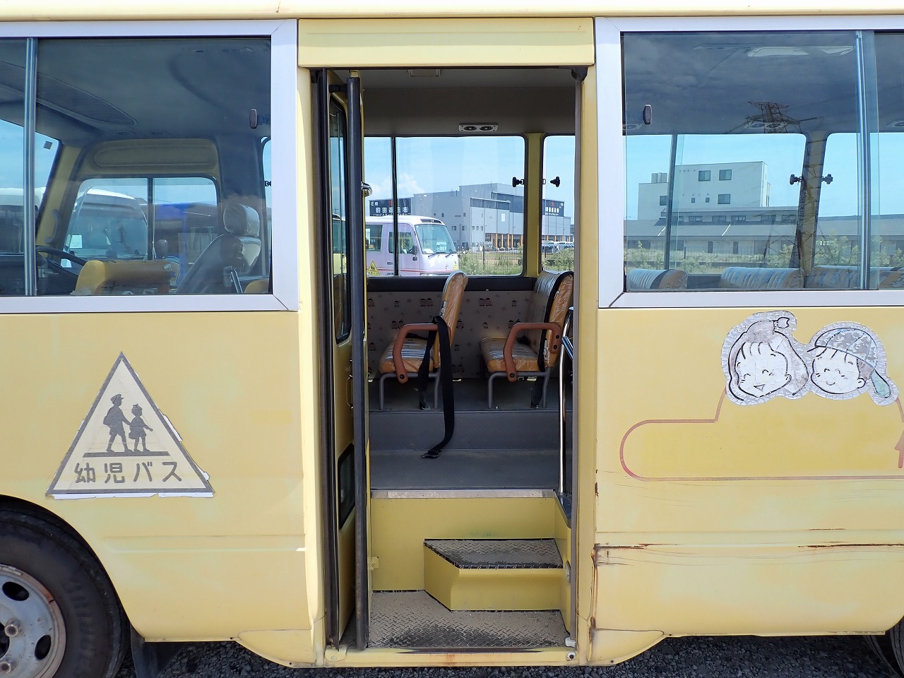 TOYOTA Coaster