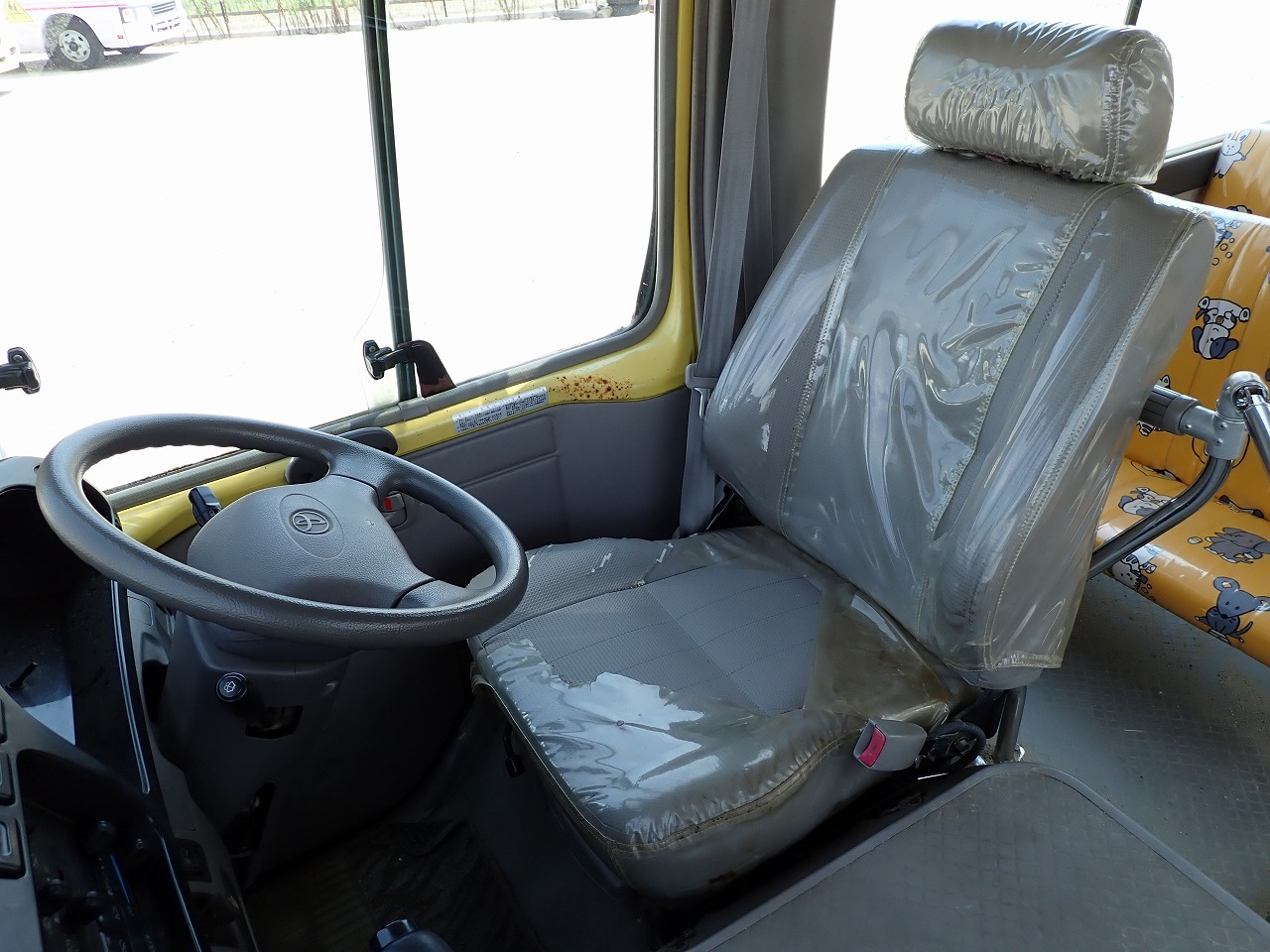 TOYOTA Coaster