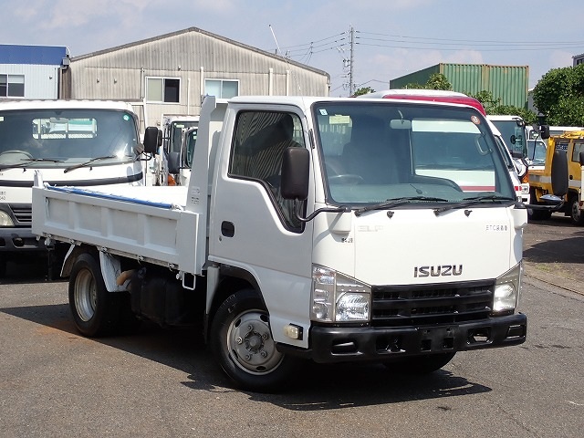 ISUZU Elf Truck