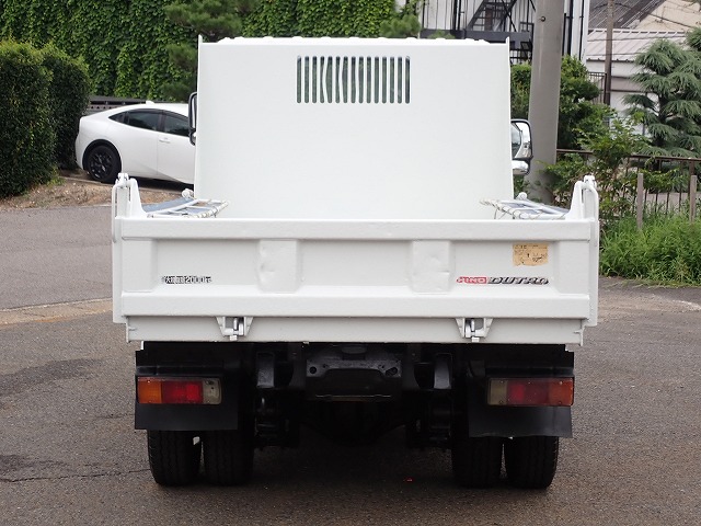 HINO Dutro