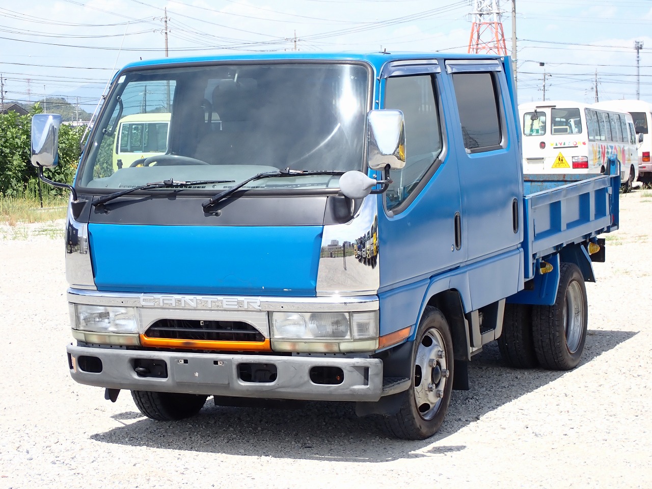 MITSUBISHI FUSO Canter