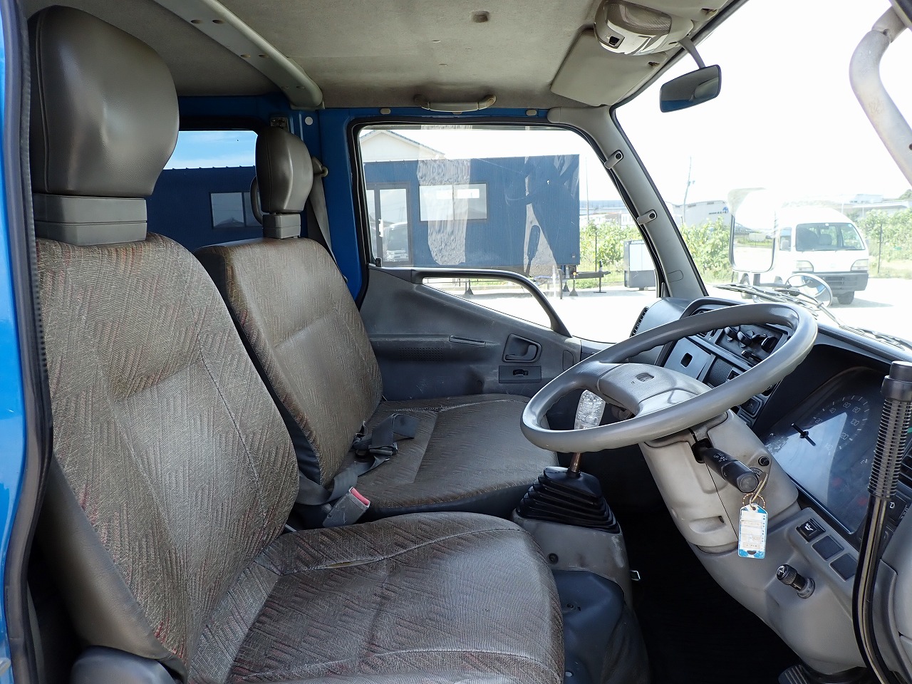 MITSUBISHI FUSO Canter