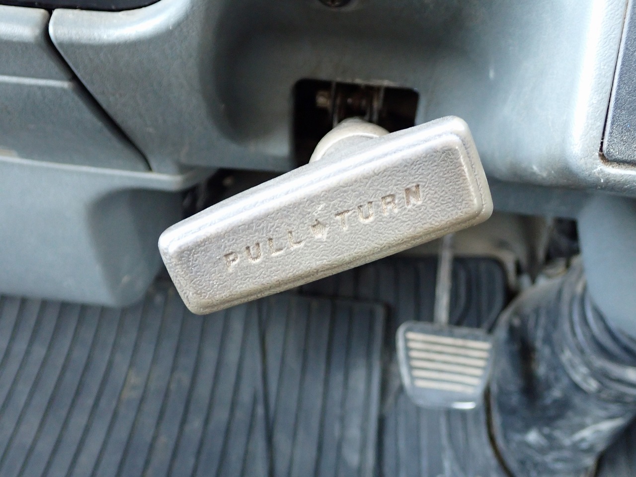 MITSUBISHI FUSO Canter
