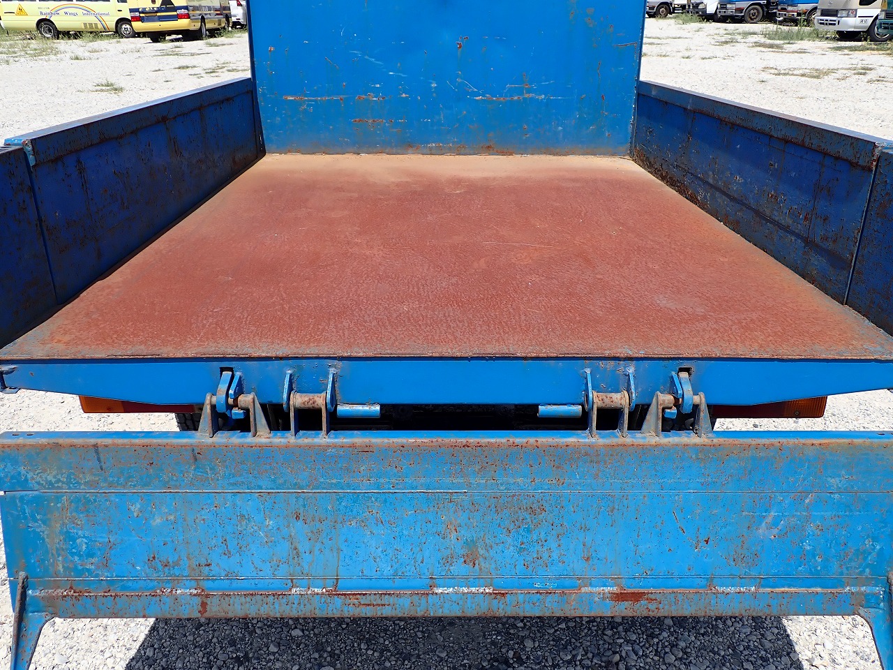 MITSUBISHI FUSO Canter