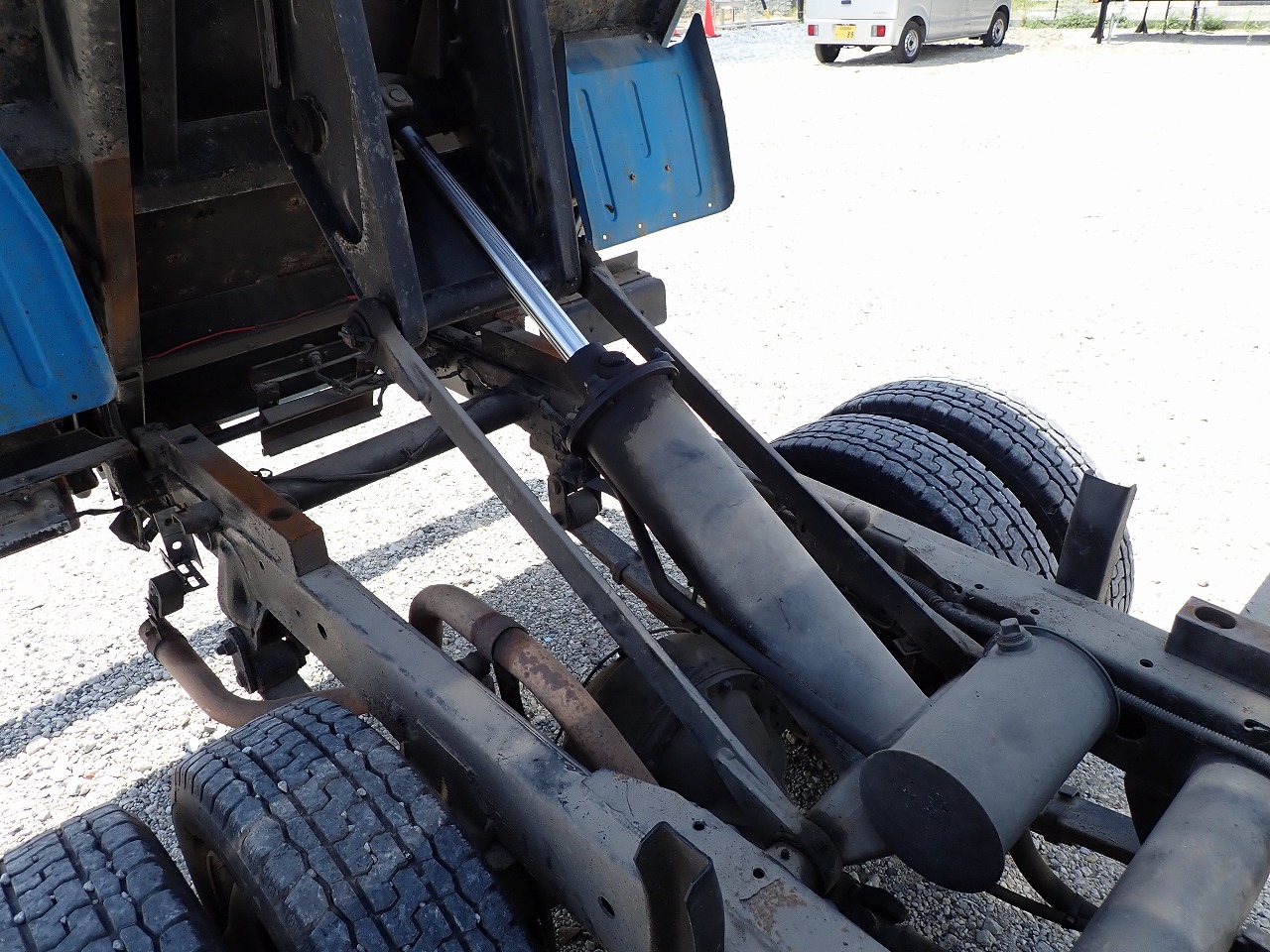 MITSUBISHI FUSO Canter