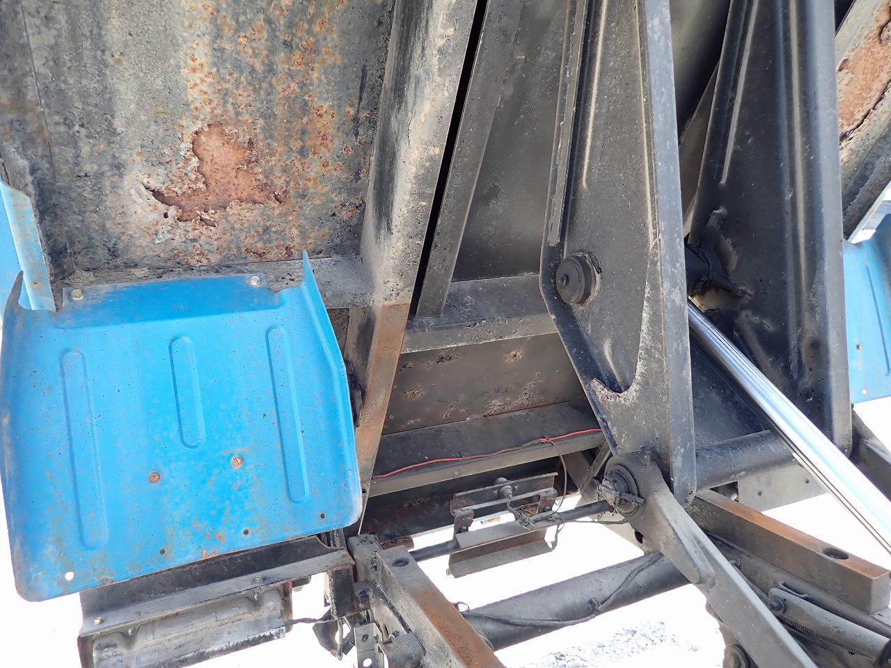 MITSUBISHI FUSO Canter