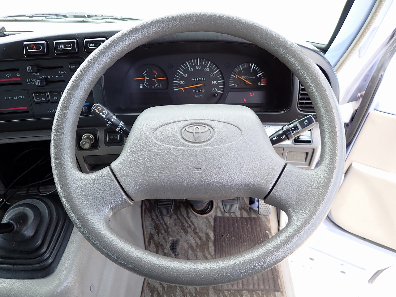 TOYOTA Coaster