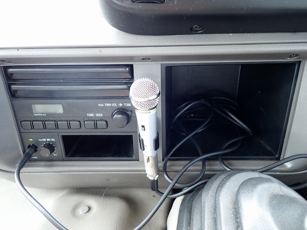 TOYOTA Coaster