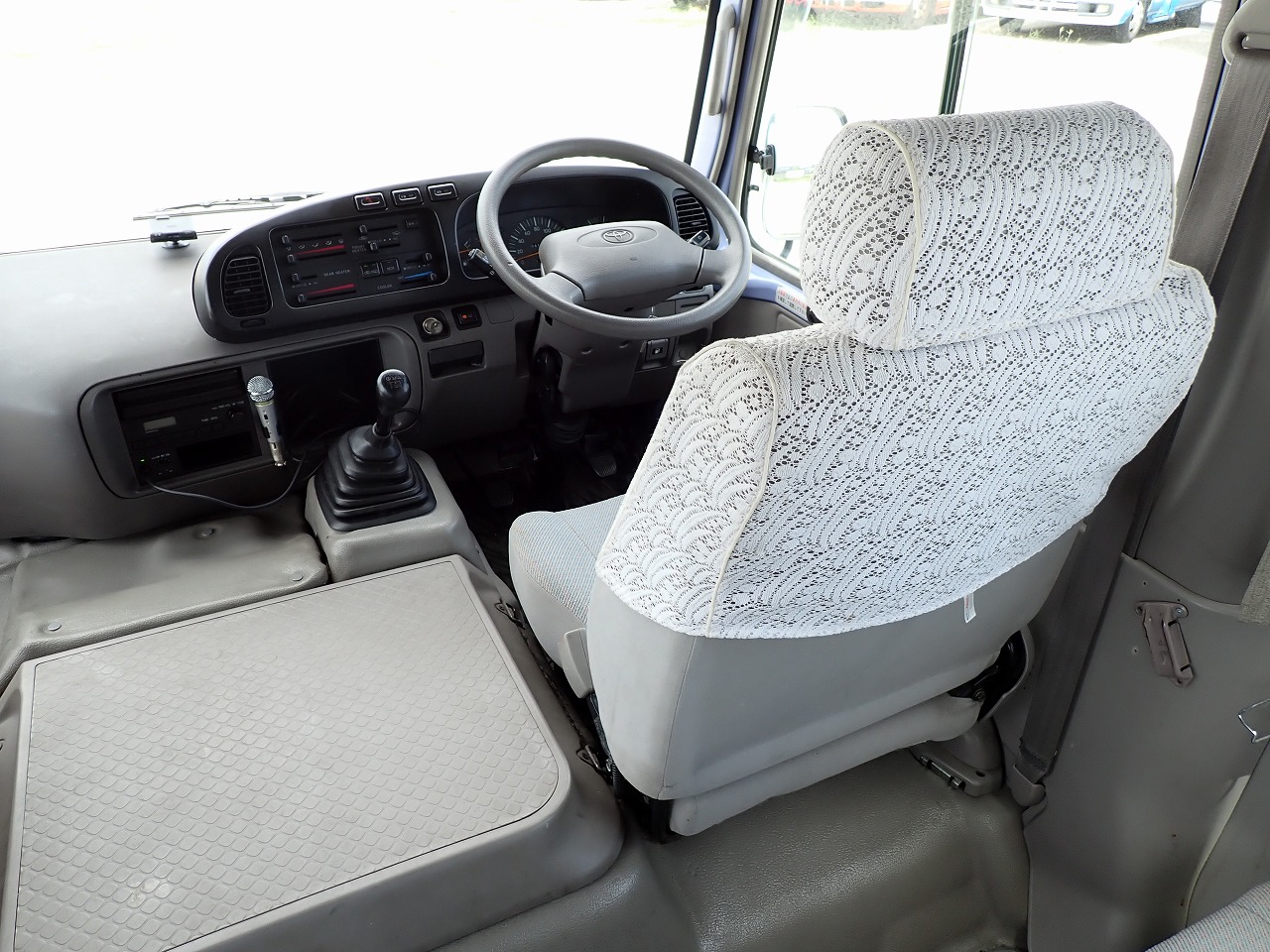 TOYOTA Coaster