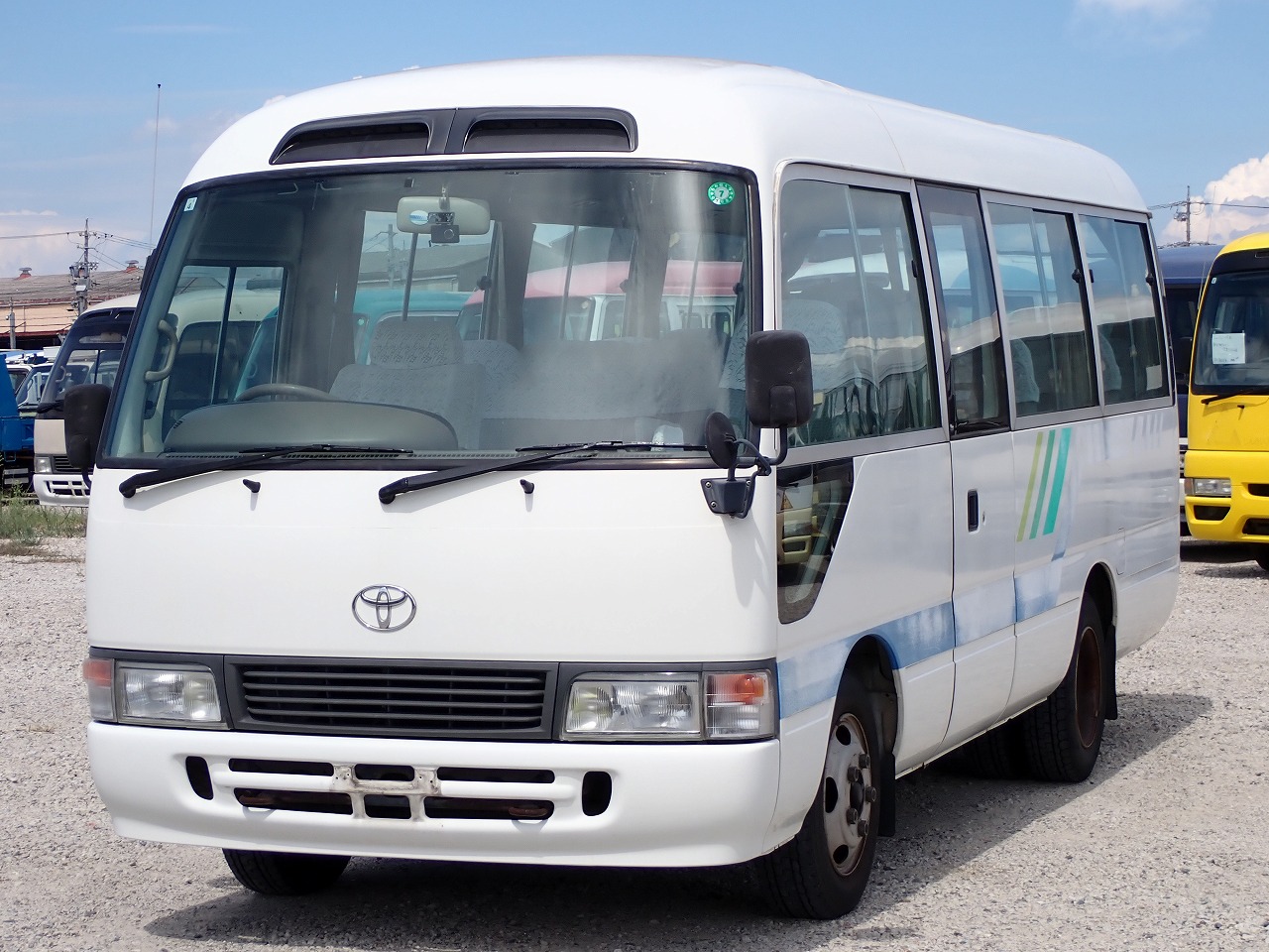 TOYOTA Coaster