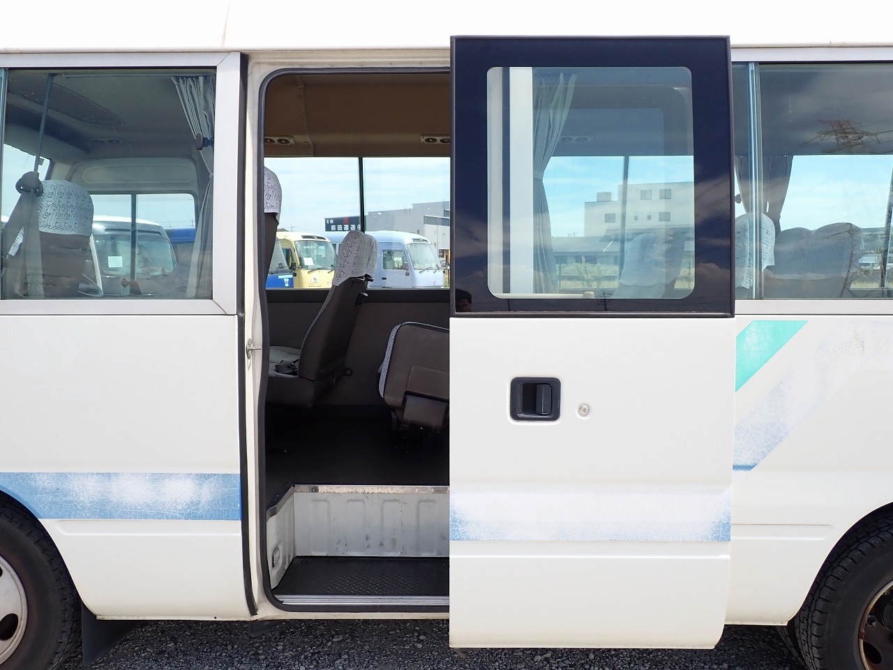 TOYOTA Coaster