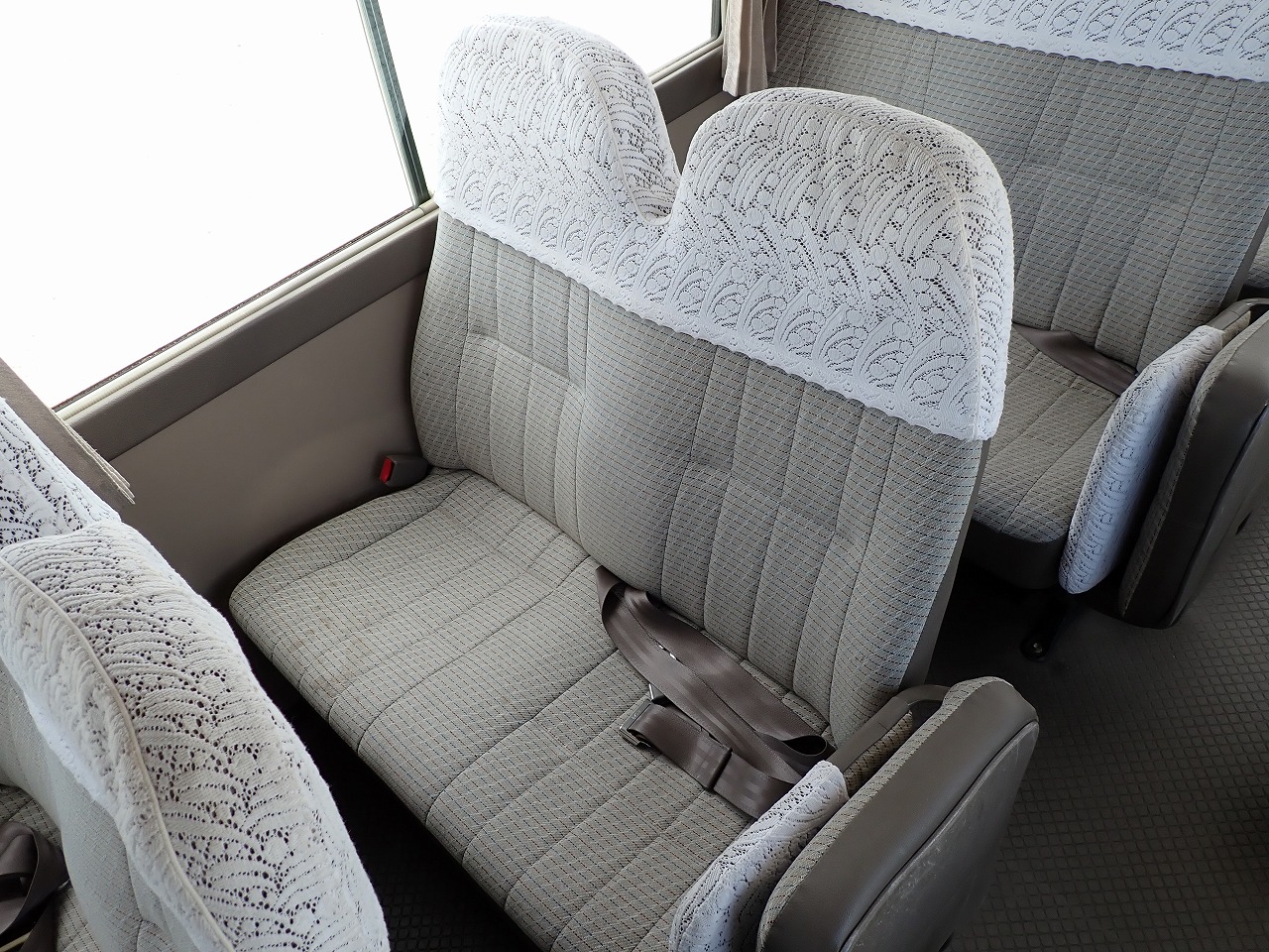 TOYOTA Coaster