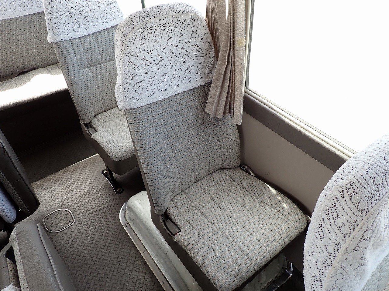 TOYOTA Coaster