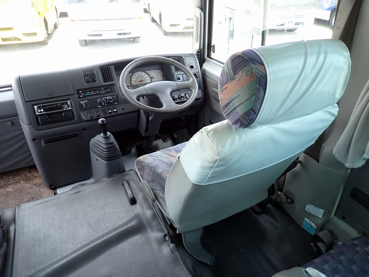 NISSAN Civilian Bus