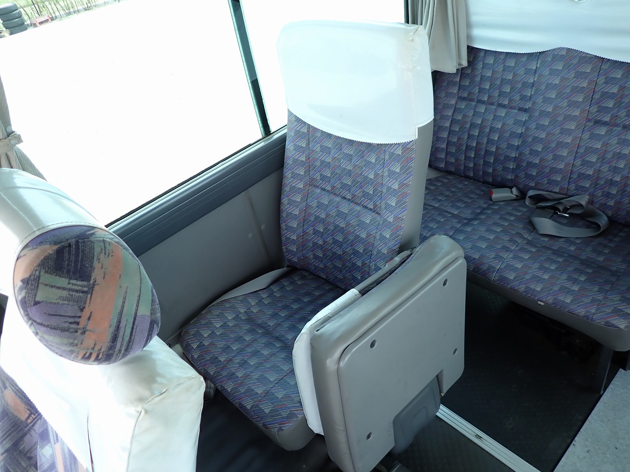 NISSAN Civilian Bus