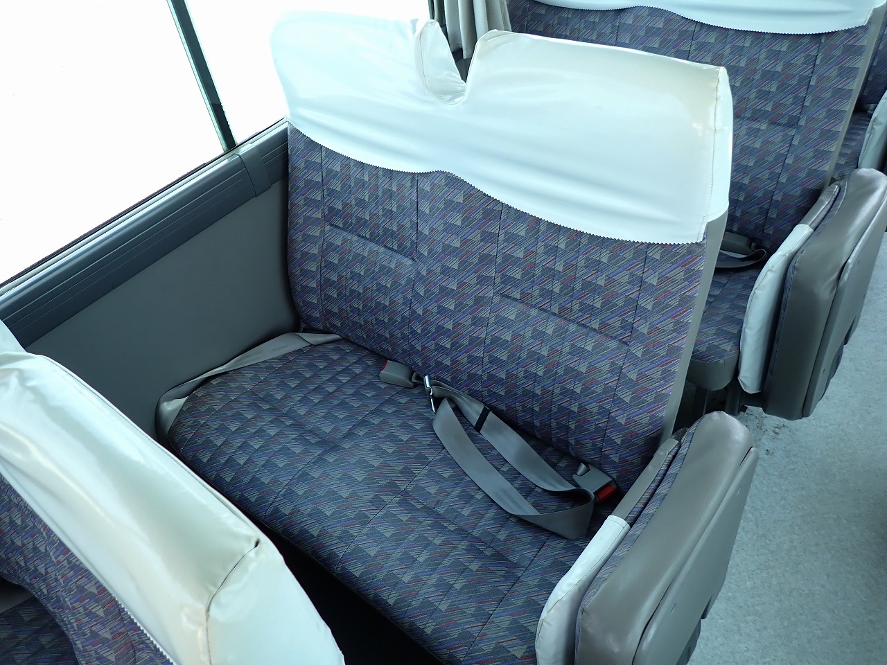NISSAN Civilian Bus