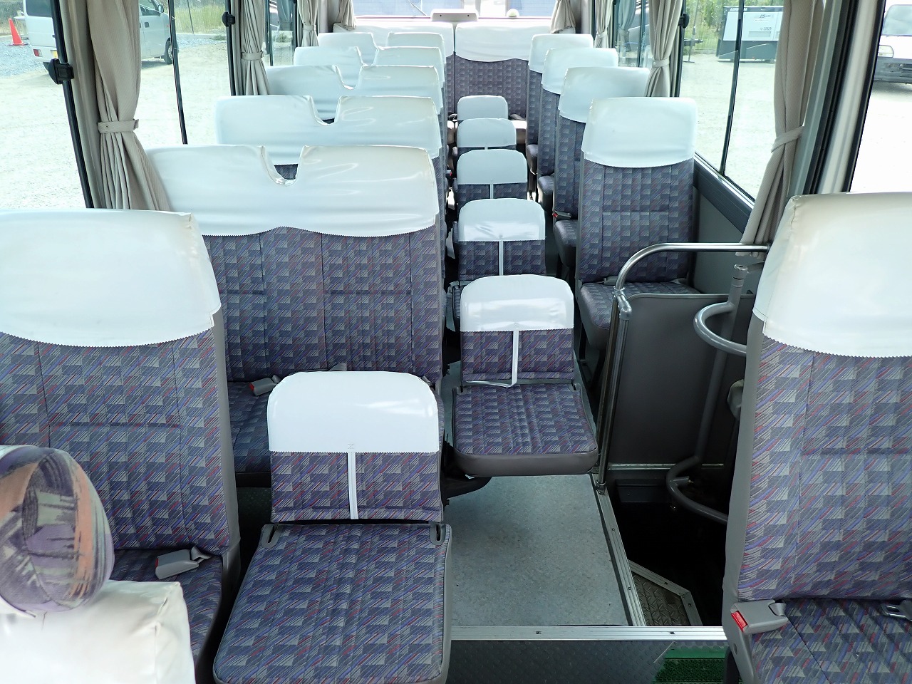 NISSAN Civilian Bus