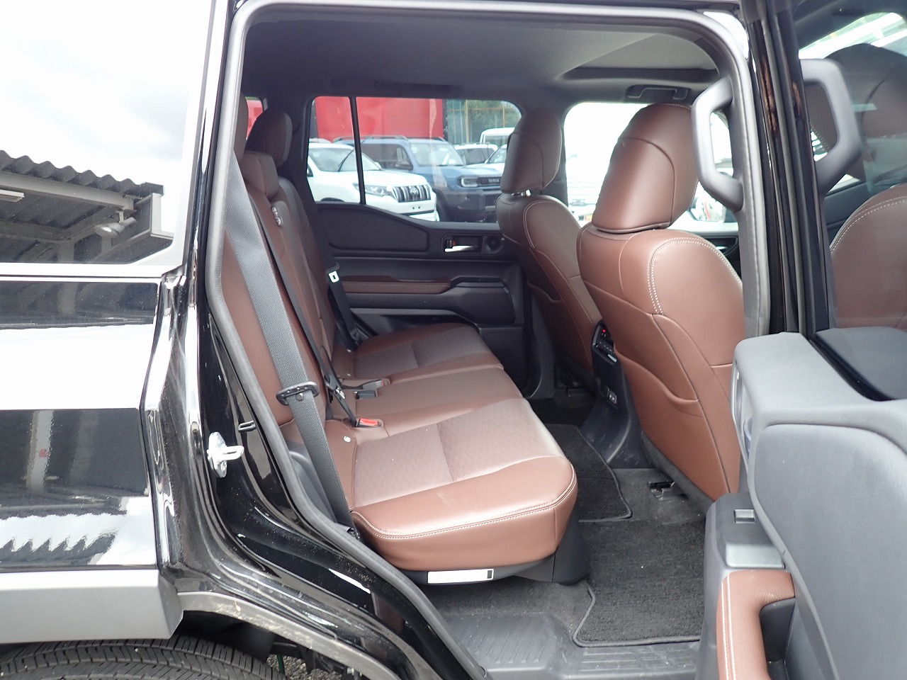 TOYOTA Land Cruiser 250