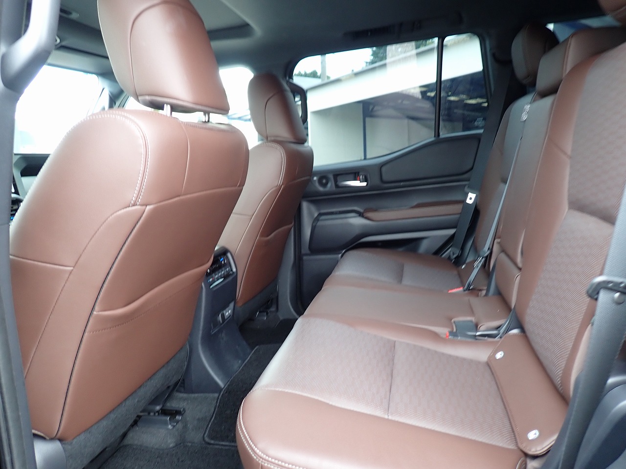 TOYOTA Land Cruiser 250