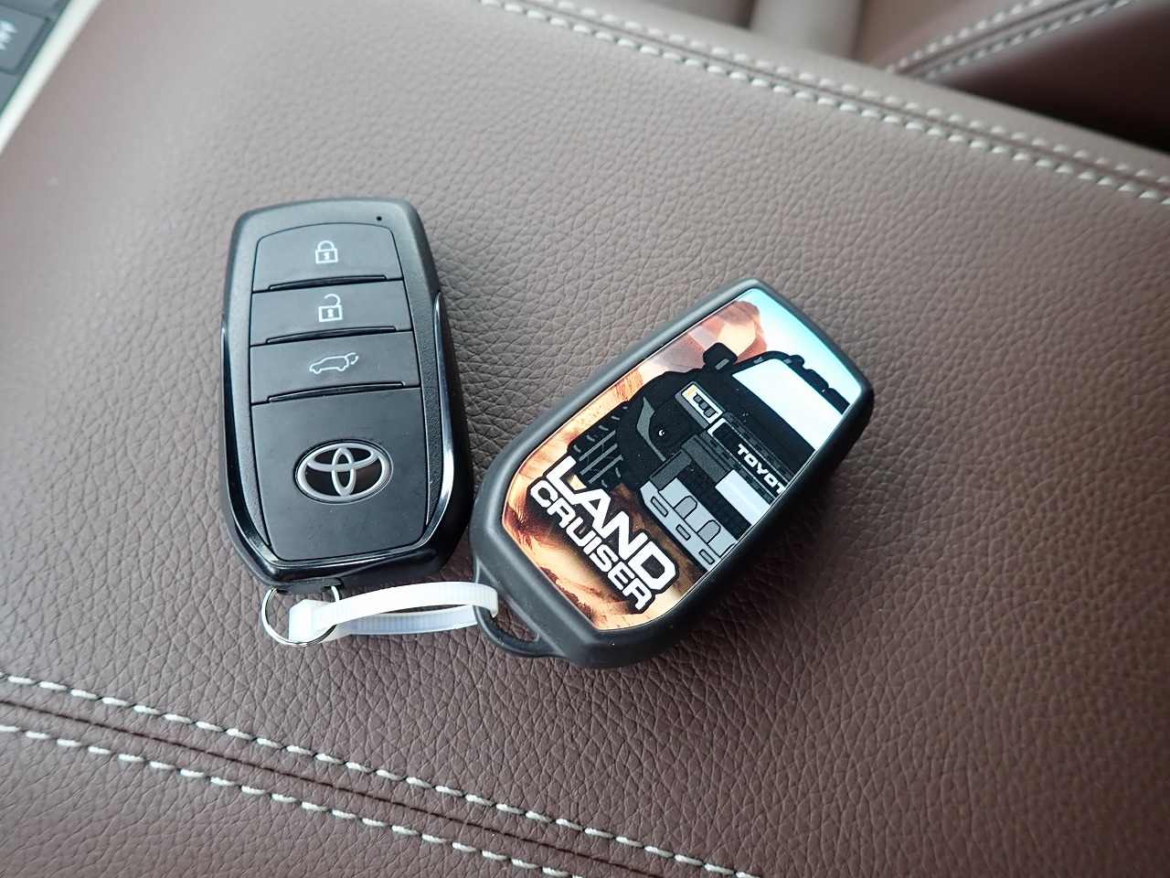 TOYOTA Land Cruiser 250