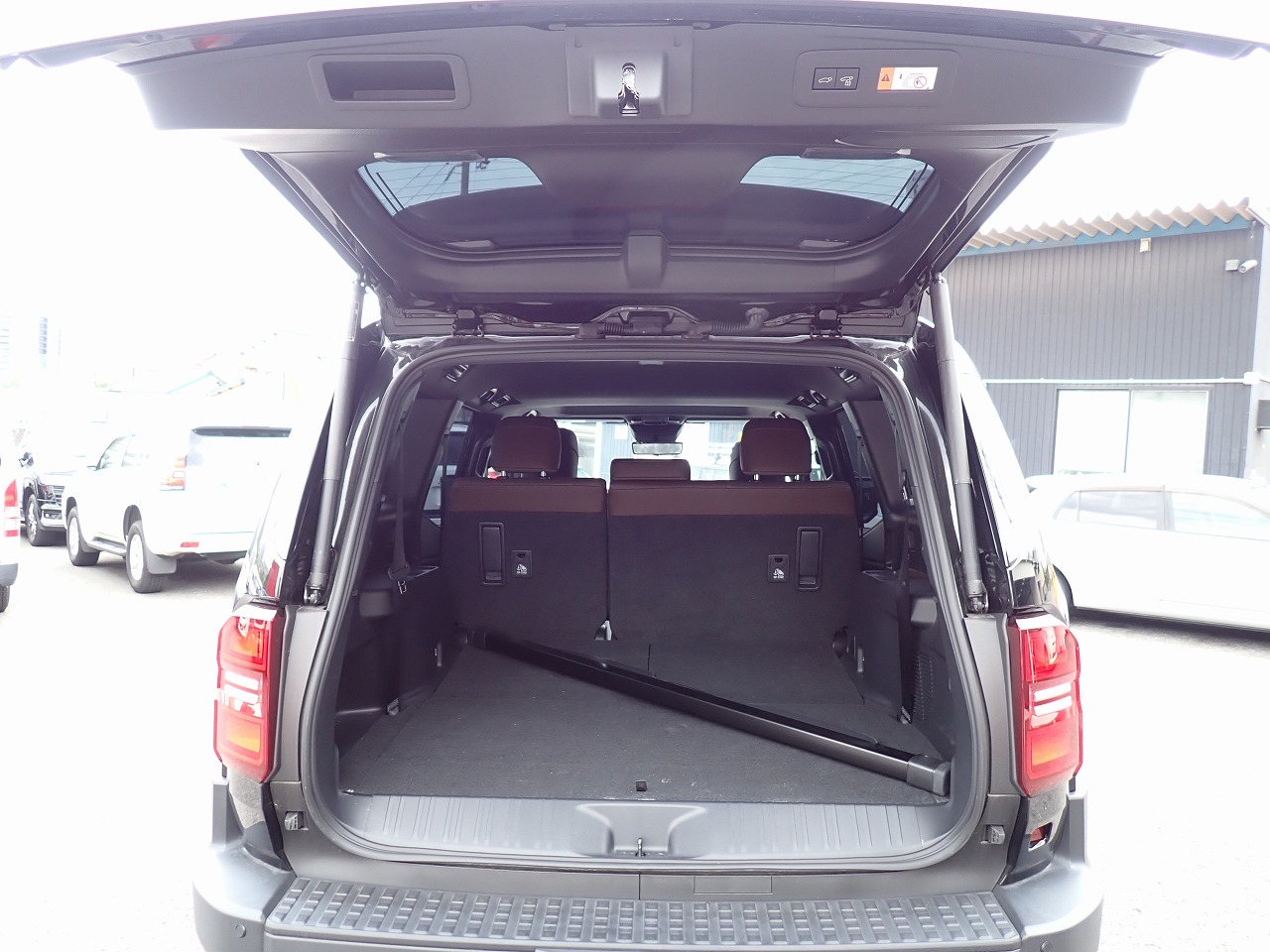 TOYOTA Land Cruiser 250