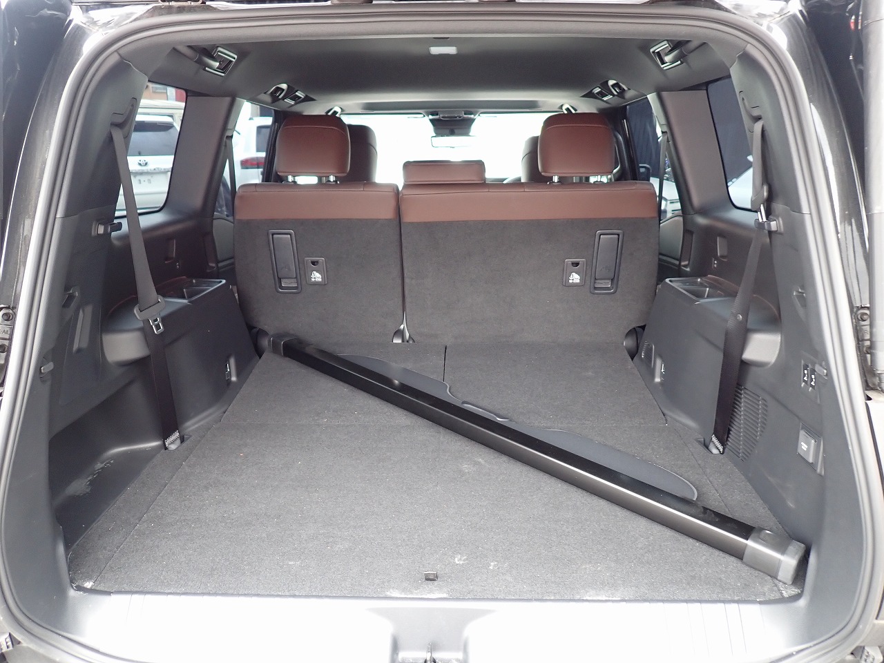 TOYOTA Land Cruiser 250