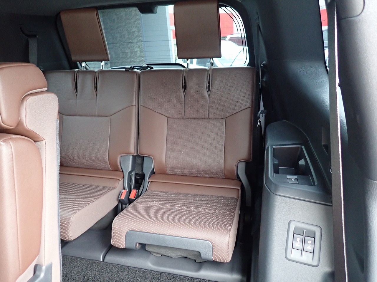 TOYOTA Land Cruiser 250