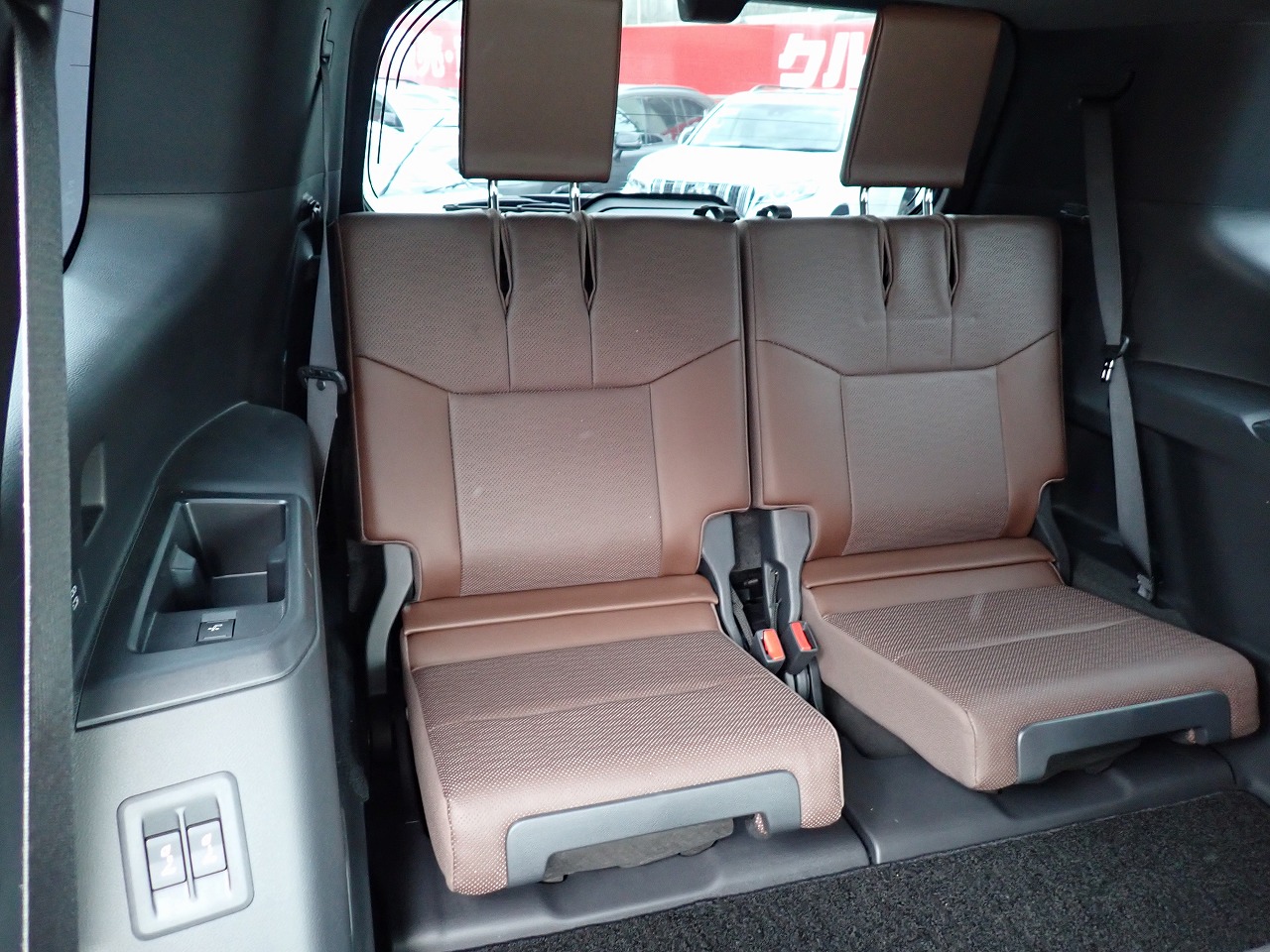 TOYOTA Land Cruiser 250