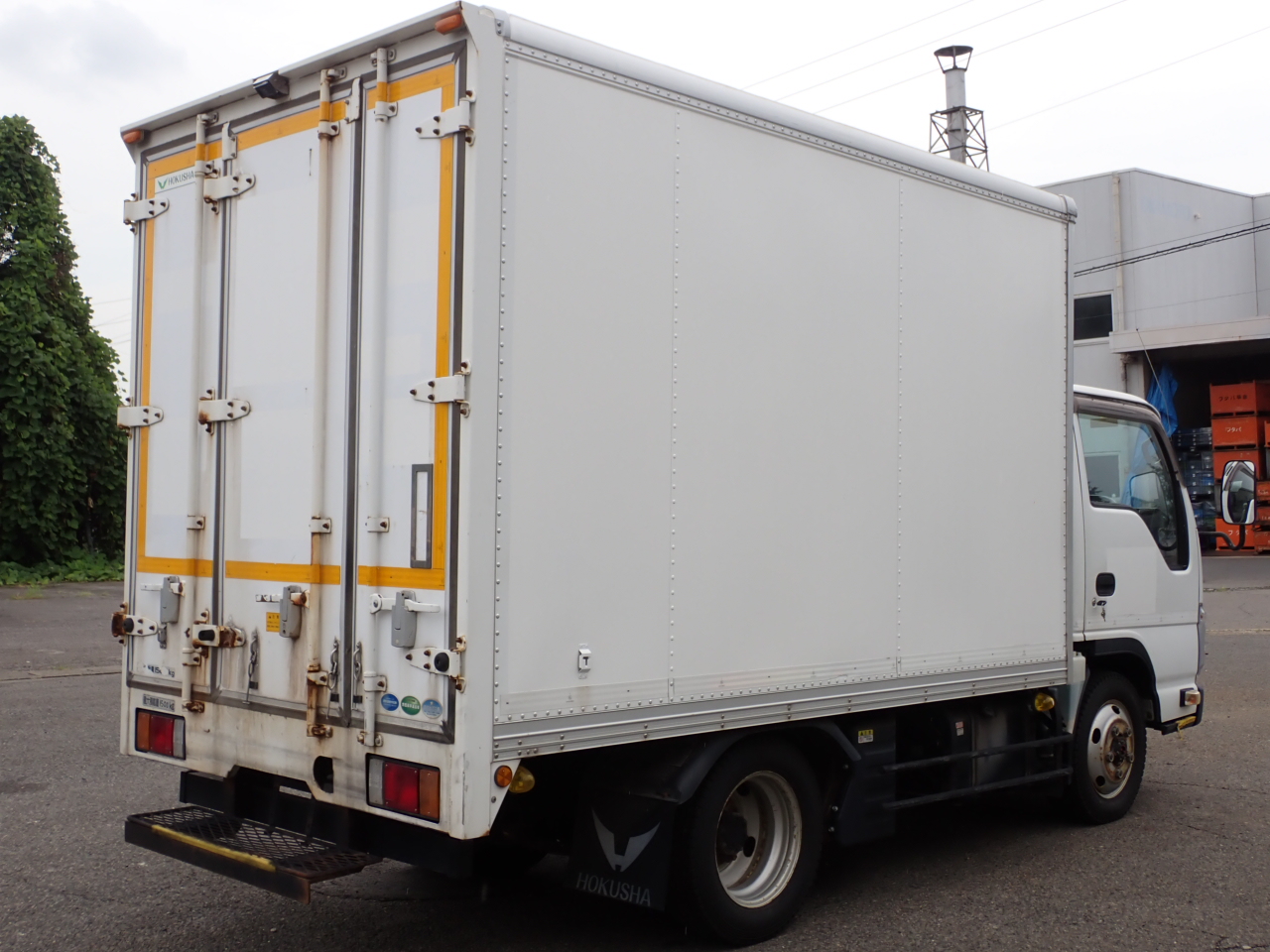 ISUZU Elf Truck