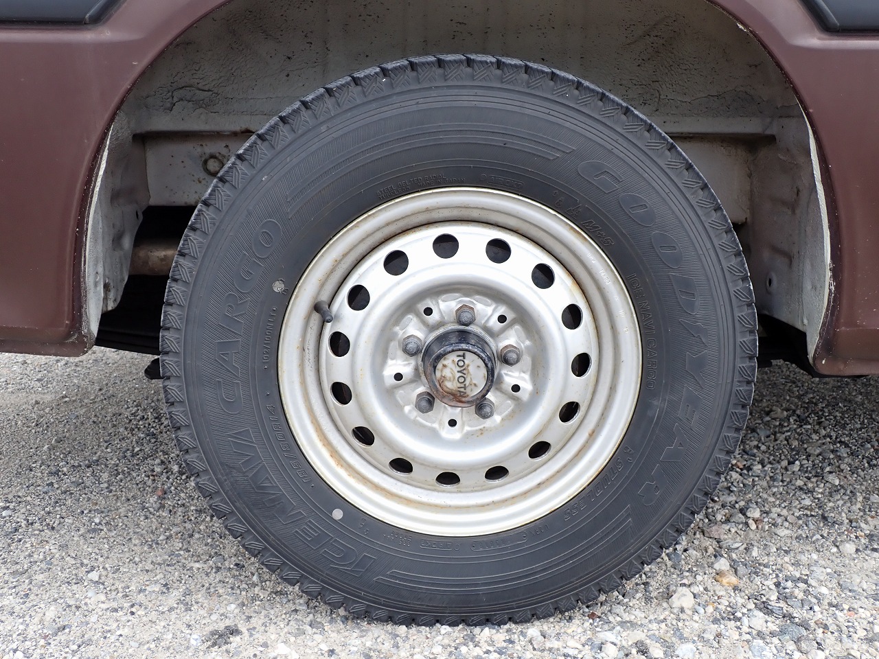 TOYOTA Hiace Commuter