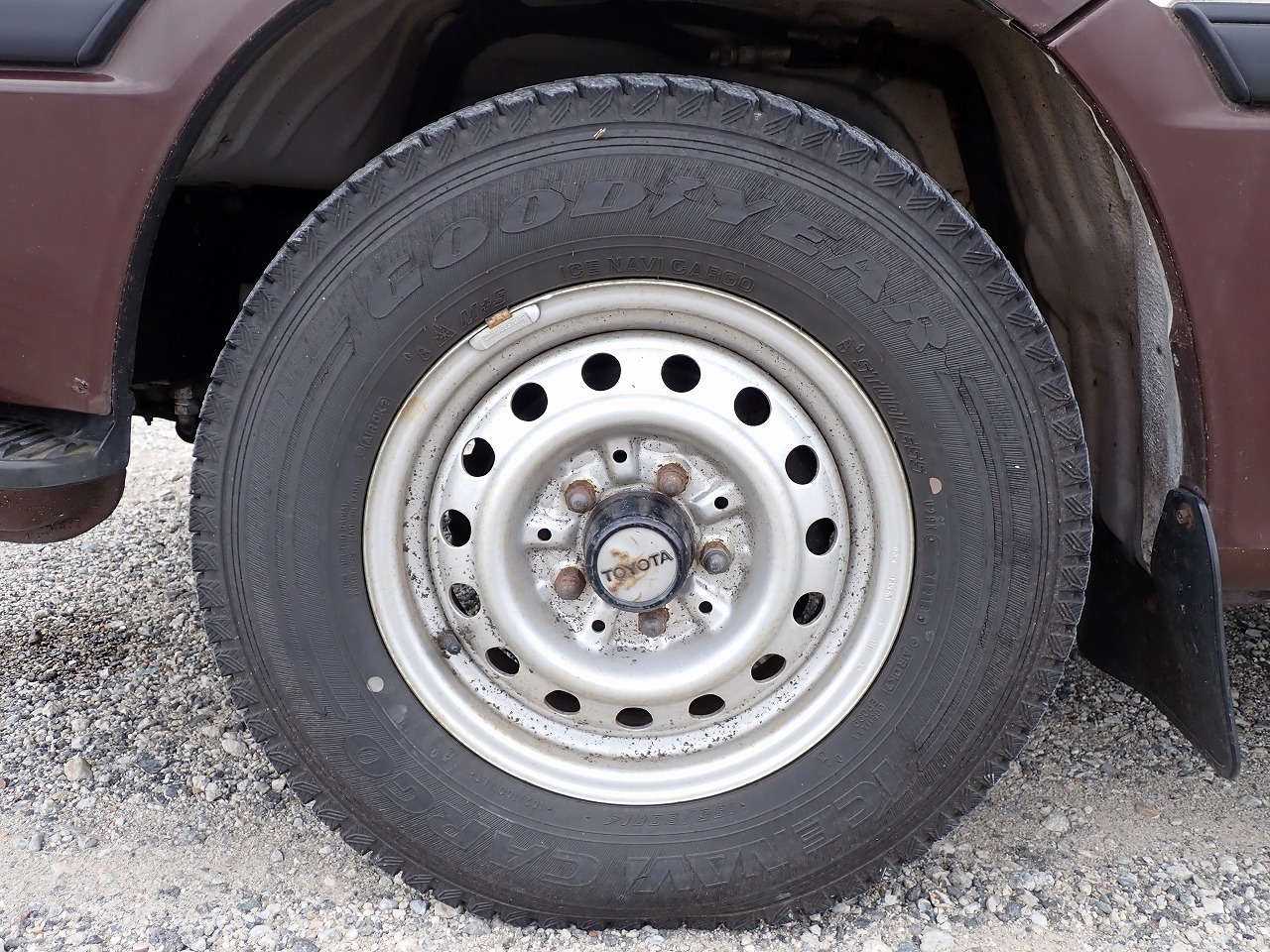 TOYOTA Hiace Commuter