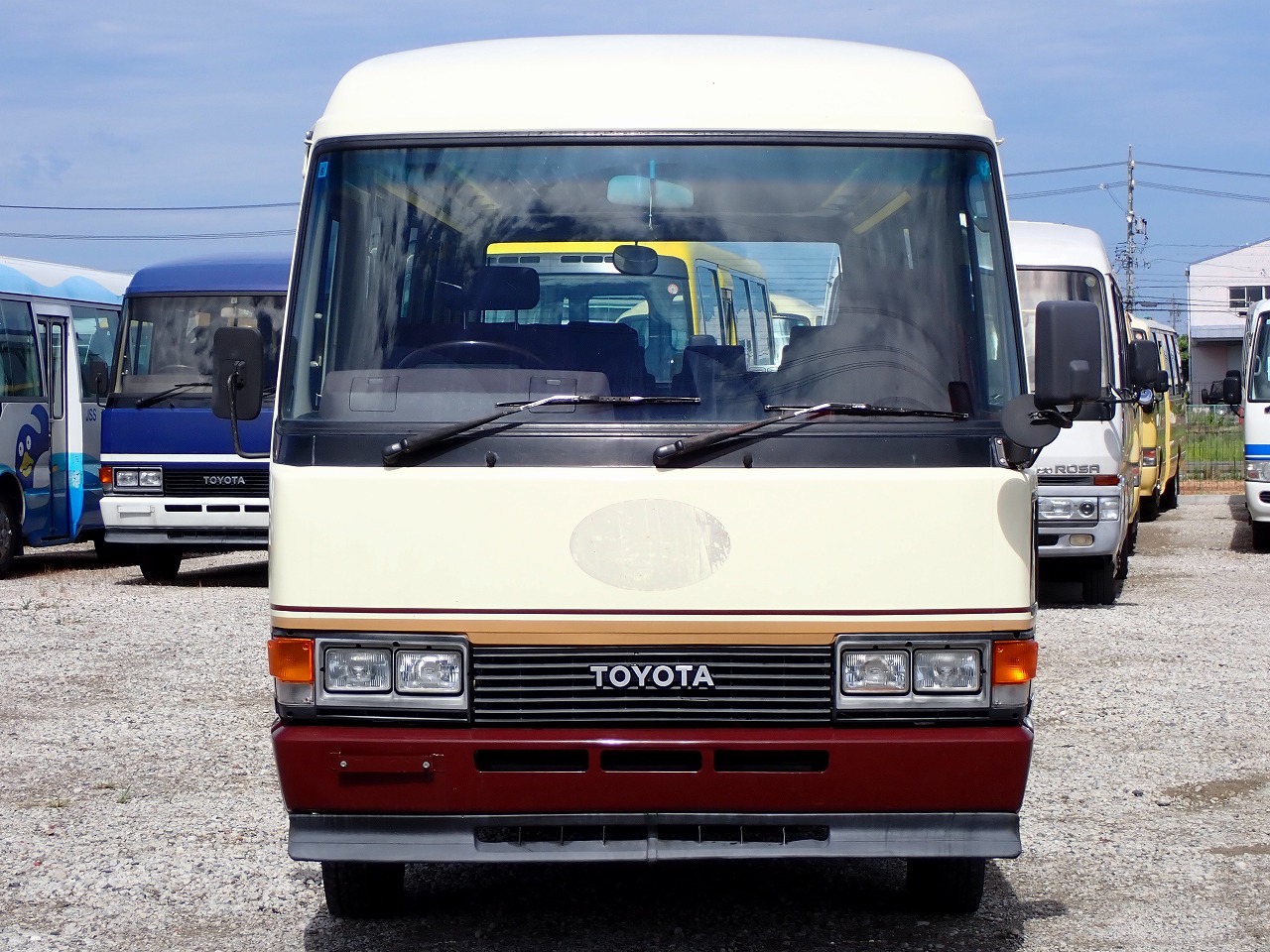 TOYOTA Coaster